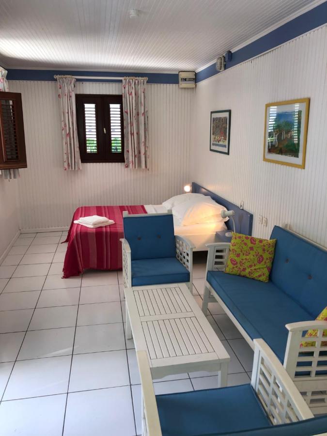 Coco-Mango Apt C Deshaies Exterior foto